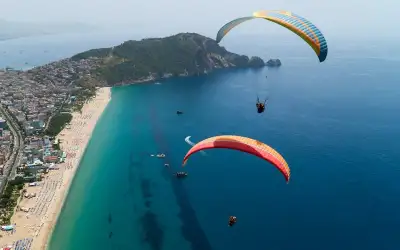 Paragliding experience with a unique view in Alanya